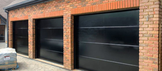 Lifting Door Perspektif Standar HighSpeed ​​Sliding Door 42mm Panel Industrial Sectional Overhead Garage Doors