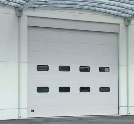 China Overhead Garage Door Logistic Park Overhead Sectional Door Tugas Berat Panjang Panel 8000mm