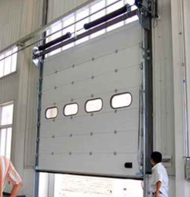 Pintu garasi bagian atas berwarna putih berbusa tahan angin / operasi manual