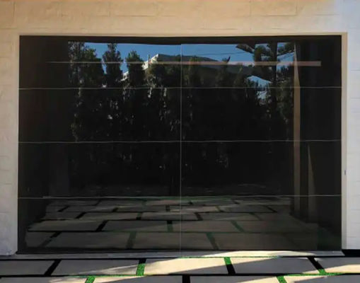 Manual atau Otomatis Watertightness Kelas 3 Transparan Garage Door Kaca Bagian Garage Door Custom