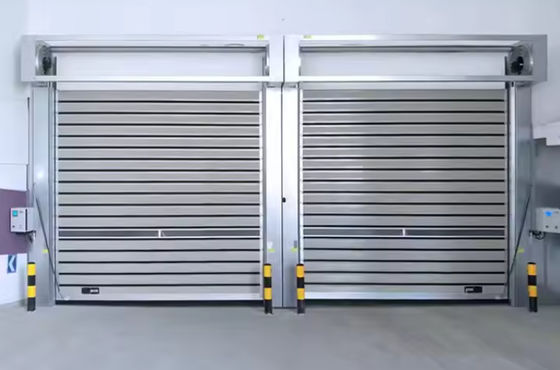 Pintu spiral bermotor berkecepatan tinggi dengan sensor fotoelektrik 0.8m/s Kecepatan dan 220V/50HZ Pasokan listrik Otomatis Industri