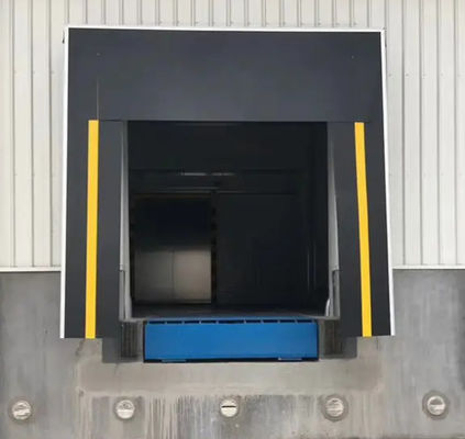 Modern Galvanized Steel Liner Loading Dock Shelters Mudah dipasang untuk perlindungan dari elemen
