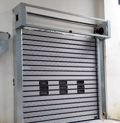 Kecepatan Pintu Spiral dengan 0.8m/s Pembukaan 0.75KW Motor Power Photoelectric Sensor Sistem Keamanan