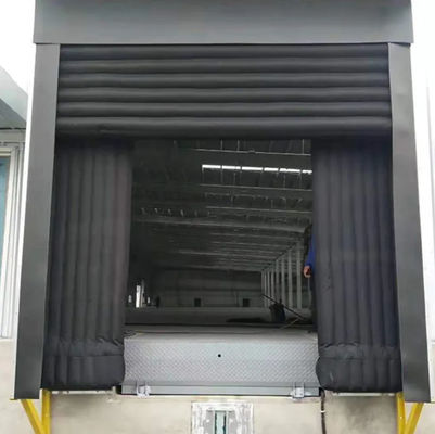 Perlindungan Dock Loading Warna Disesuaikan Yang Menyediakan Perlindungan Dari Elemen Gudang PVC Inflatable