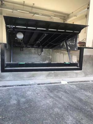 Disesuaikan Listrik Hydraulic Loading Dock Leveler Safety Chain Powder Coated Finish