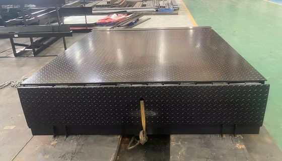 Dock Door Levelers 25000-40000LBS Desain Aman Lokakarya Disesuaikan Plat Dock Otomatis