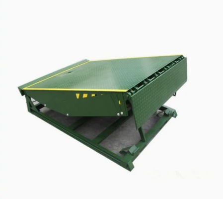 Mechanical Dock Leveler Tinggi yang disesuaikan 10000-20000 Lbs Kapasitas Jembatan Pendakian Tetap