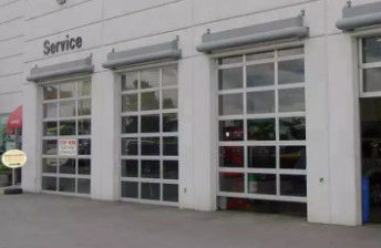 Modern Bagian Overhead Full View Sound Insulated Glass Bagian Aluminium Garasi Pintu Dengan Kaca Ganda