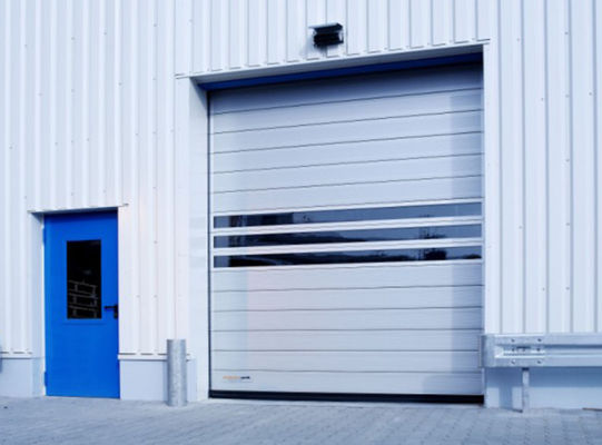 kecepatan tinggi Aluminium Spiral Pintu Sensor Keamanan PLC Kontrol 0.75KW Motor Pintu Industri Angkat
