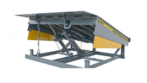 Dock Mechanical Electric/Hydraulic yang dapat disesuaikan Leveler Container Dock
