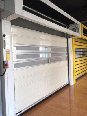 Keamanan Aluminium Transparan Pintu Spiral Kecepatan Tinggi Disesuaikan 220V / 50HZ catu daya