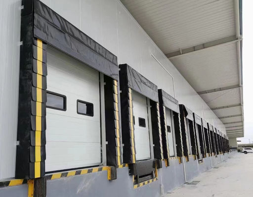Mudah Instalasi Industrial Adjustable Inflatable Insulated Airtight Sealed Dock Shelter Disesuaikan
