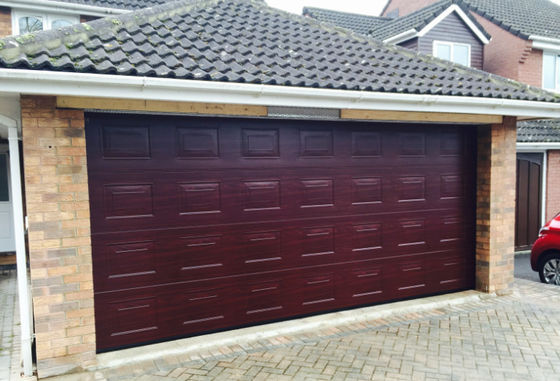 Customized Industrial PU Anti-pinch Mechanical Wind Load hingga 150 mph Pintu bagian komersial dengan hardware stainless steel dan nilai U hingga U-0.57