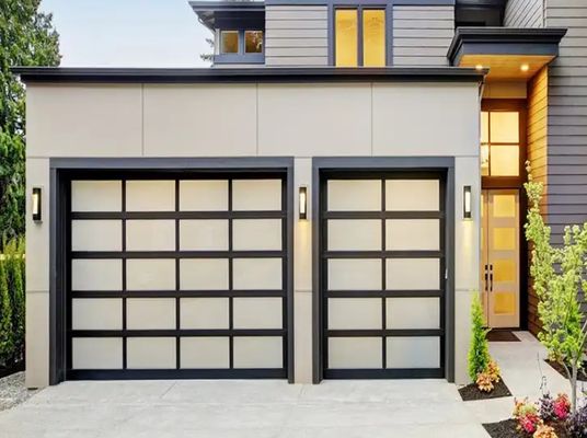 Kualitas tinggi Modern ringan Luxury Garage Door Bagian Aluminium Alloy Watertightness Kelas 3 Kaca Transparan Bagian Garage Door Pilihan isolasi yang sangat baik