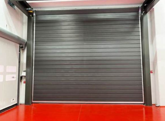 Pintu Cepat Spiral Eksterior Cerdas Spiral Industri Aluminium Keras Kecepatan Tinggi Pintu Spiral Keamanan dan Efisiensi untuk Aplikasi Industri Tugas Berat