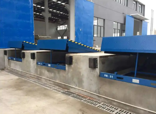 Remote Kontrol Genggam Murah Meja Angkat Logistik Pintu Kontainer Hidrolik Tetap Perata Dermaga Workshop Ramp Otomatis Leveler Listrik