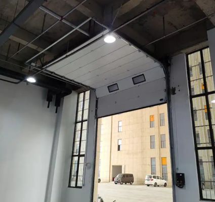 Vinyl ambang pintu bagian atas 50mm-80mm Ketebalan Baru Industrial termal terisolasi aman Pintu otomatis untuk bengkel Pintu garasi