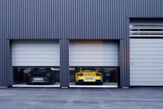 Aluminium Alloy Motor Power 075KW Aluminium High Speed Spiral Door Otomatis Isolasi Termal Isolasi Roll Up Pintu