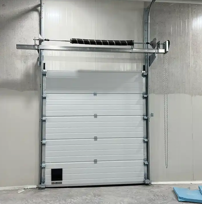 Double kulit Baja Komersial Bagian Overhead Pintu Stasiun Kebakaran Bagian Industri Pintu Bagian Baja Bagian Otomatis dibentuk