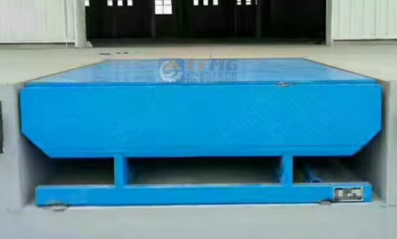 Remote Kontrol Genggam Pintu Gudang Leveler Pintu Gudang Leveler Otomatis Bengkel Kapasitas Desain Aman 25000-40000LBS 10