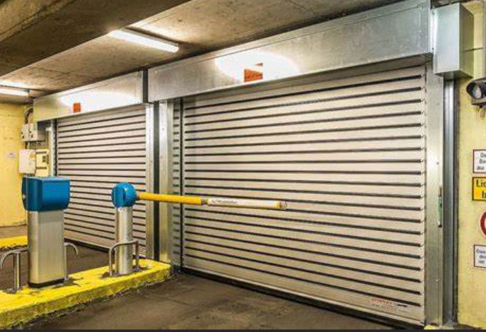 Pintu Spiral Kecepatan Tinggi Terisolasi 0,8m/S Aluminium Alloy Warehouse Rapid Steel Roll Up