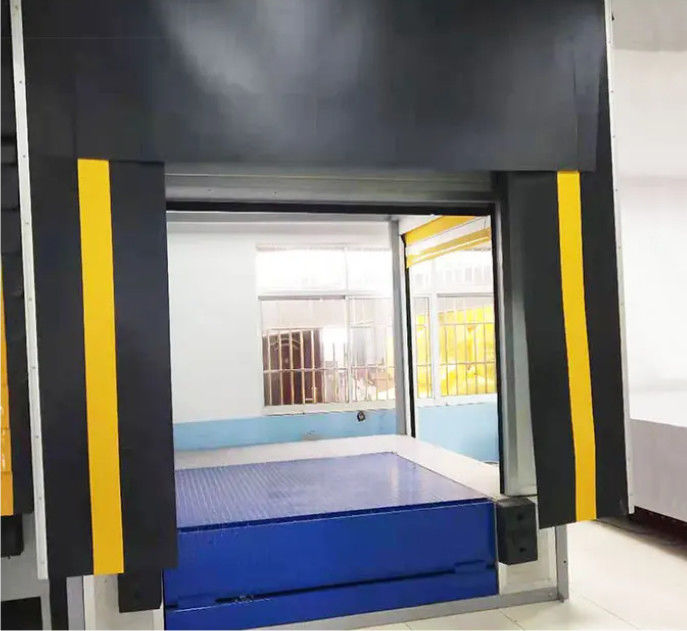 Modern Galvanized Steel Liner Loading Dock Shelters Mudah dipasang untuk perlindungan dari elemen