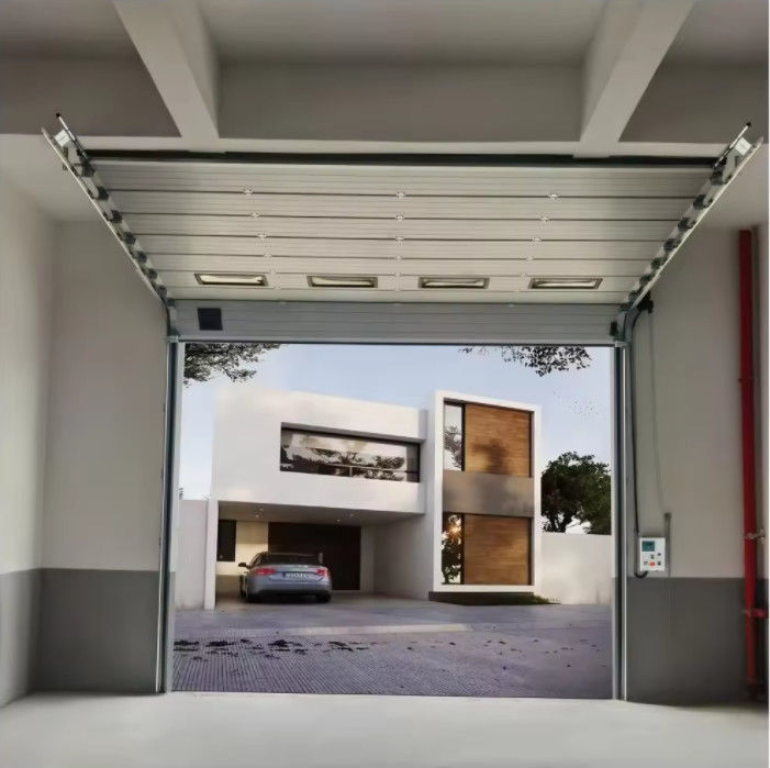 Powder Coated Putih Overhead Bagian Pintu Aman busa diisi Panel kulit ganda Otomatis