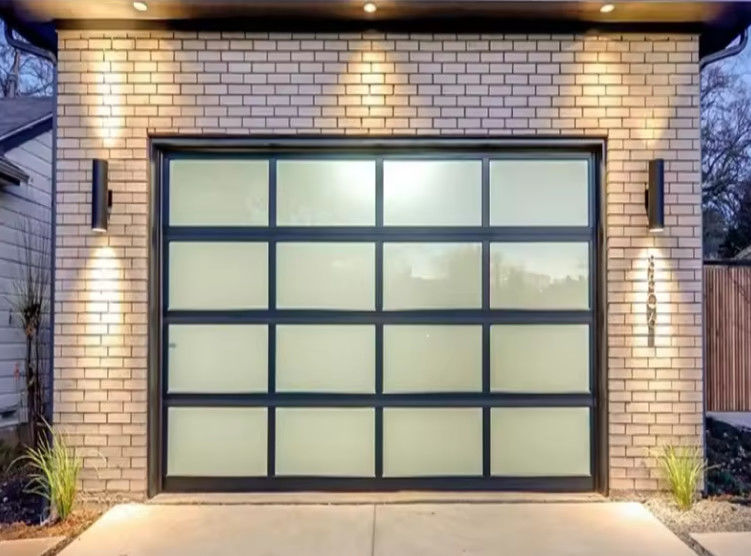 Pintu Seksi Aluminium Lapisan Serbuk Modern dengan Pengoperasian Manual atau Otomatis Keamanan