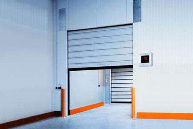 Aluminium Spiral Pintu Industri Dengan Transparan Shatterproof PC Sheet Ketahanan Angin Hard Pintu Cepat