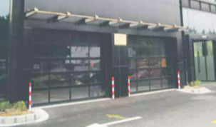 Kelas 3 Watertight Desain Modern Soundproof Aluminium Alloy Kaca Bagian Gerbang Garasi