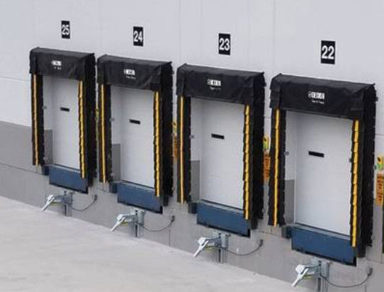 Customized Color Adjustable Loading System Dock Door Shelter untuk Industri Terbuat dari PVC Plastik Bahan Karet