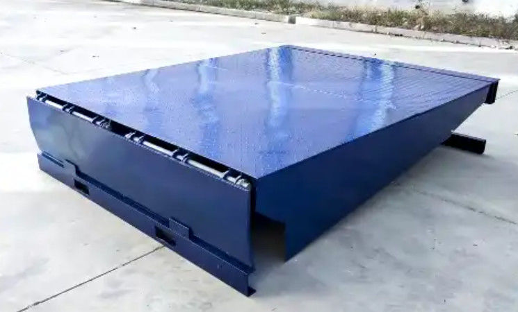 25000-40000LBS Desain Aman Dock Door Levelers Workshop Plat Dock Otomatis Luas Bibir Disesuaikan Desain Mekanis