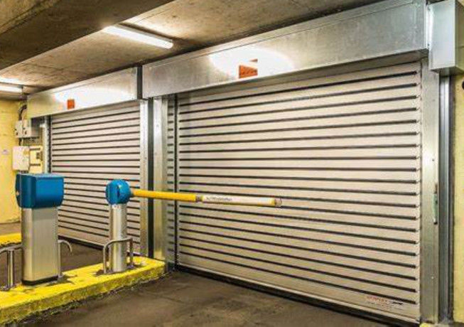 Aman Aluminium transparan kecepatan tinggi pintu spiral dengan sensor fotoelektrik sistem keamanan dan permeabilitas udara ≤2.0m3/ M2.s