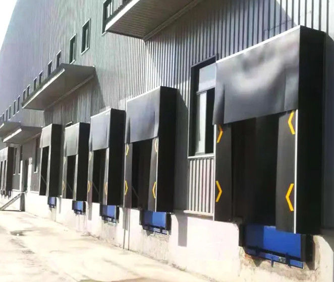 Sistem Pemuatan Fisik yang Bisa Disesuaikan Tempat perlindungan pintu dermaga dengan lapisan baja galvanis dan kain tahan aus tetap