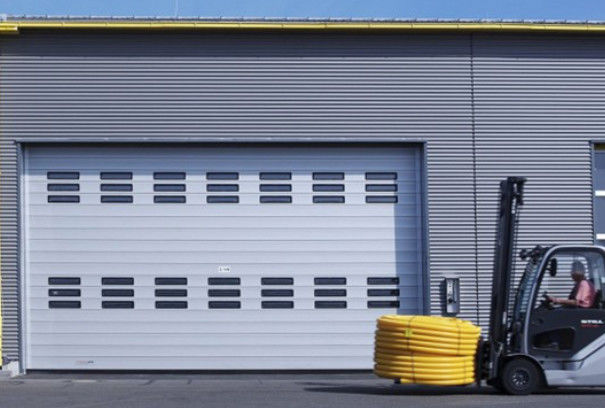 Metal Kecepatan Tinggi Spiral Pintu Insulasi Termal Industri Roller Shutter Pintu untuk Cold Storage Pabrik